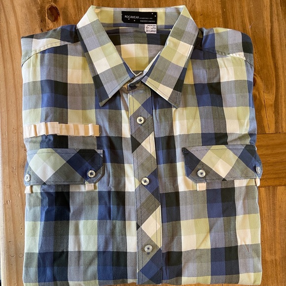 NWT: Rocawear long sleeve, blue/green plaid Sz 3XL - Picture 9 of 10